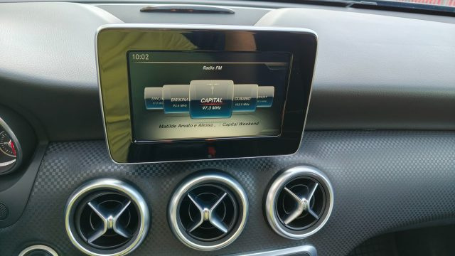 MERCEDES-BENZ A 180 usata, con Sistema di navigazione