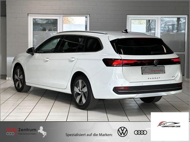 VOLKSWAGEN Passat usata, con Airbag laterali