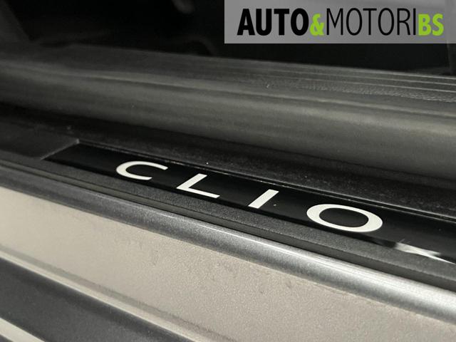 RENAULT Clio usata, con Park Distance Control