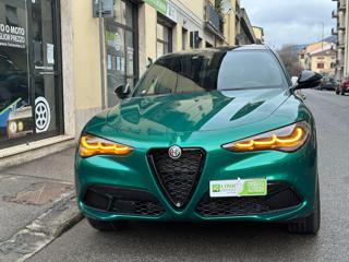ALFA ROMEO Stelvio usata, con Cerchi in lega