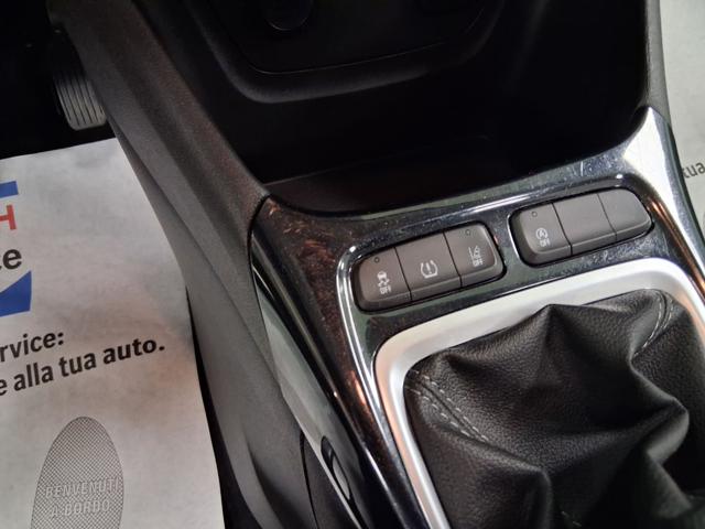 OPEL Crossland X usata 16