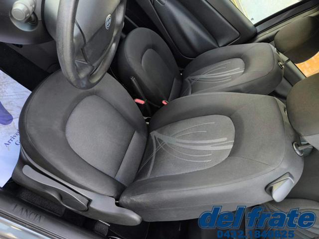 LANCIA Ypsilon usata, con Fendinebbia