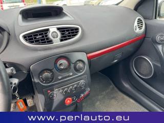 RENAULT Clio usata, con Autoradio