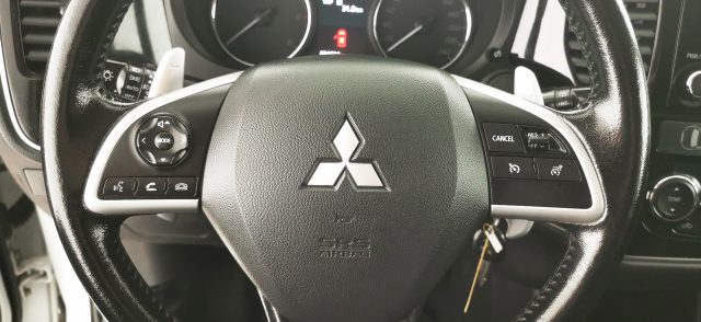 MITSUBISHI Outlander usata 42