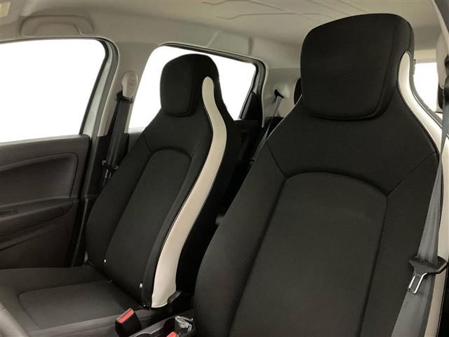 RENAULT ZOE usata 21