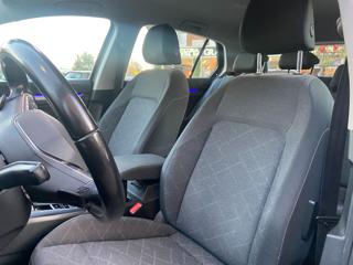 VOLKSWAGEN Golf usata, con Park Distance Control