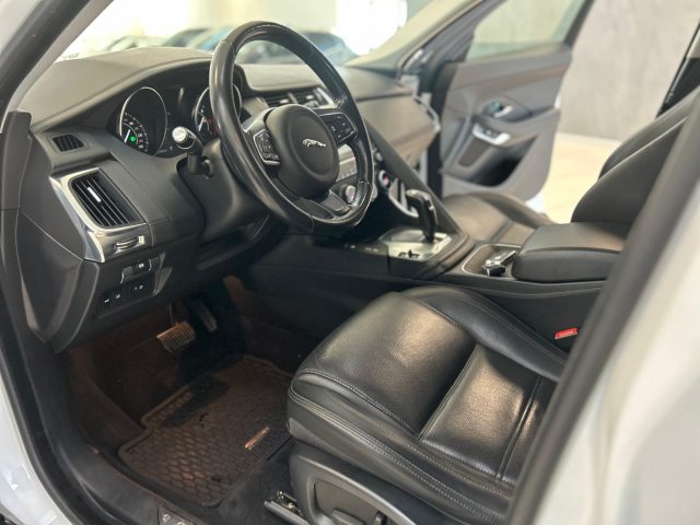 JAGUAR E-Pace usata 10