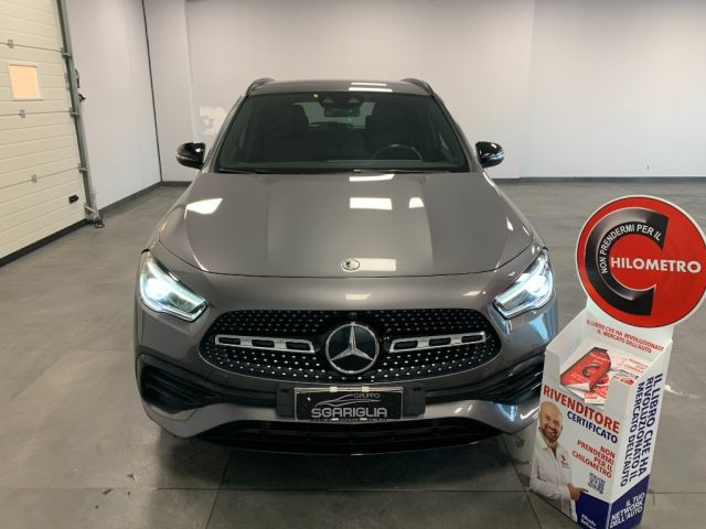 MERCEDES-BENZ GLA 200 usata, con Airbag