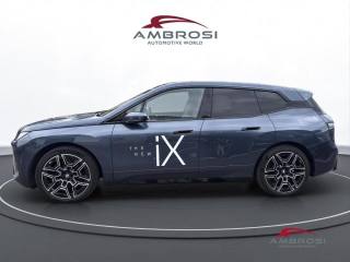BMW iX usata 5