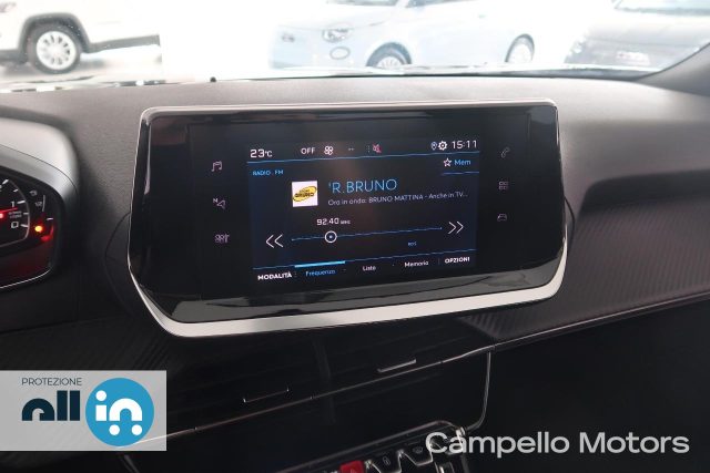 PEUGEOT 2008 usata 9