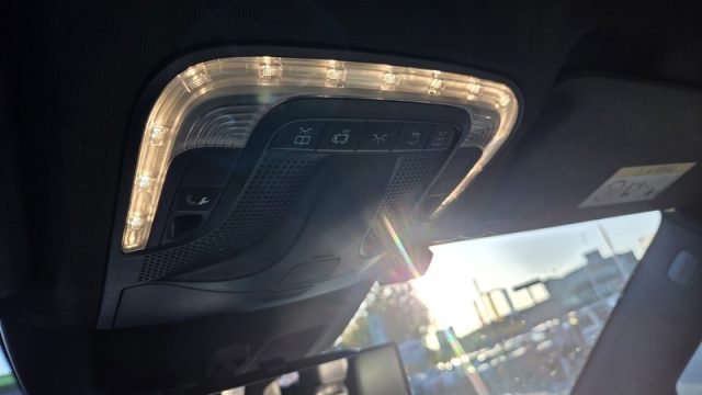 MERCEDES-BENZ V 300 usata, con Controllo vocale