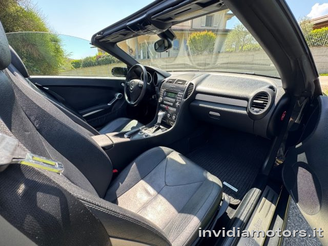MERCEDES-BENZ SLK 200 usata, con Cerchi in lega