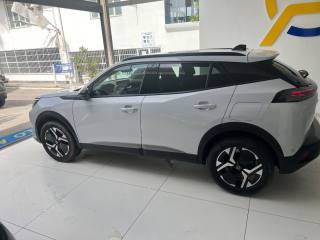 PEUGEOT 2008 usata, con Boardcomputer