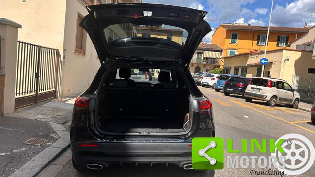 MERCEDES-BENZ GLA 200 usata, con Chiusura centralizzata