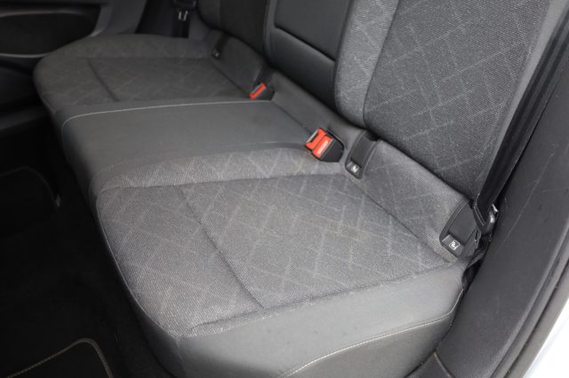 VOLKSWAGEN Golf Variant usata 89