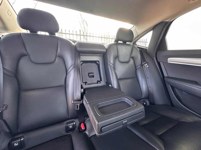 VOLVO S90 usata, con Leve al volante