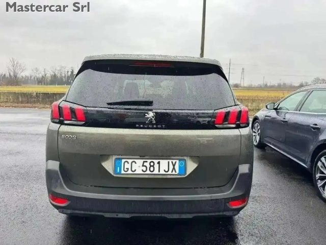 PEUGEOT 5008 usata, con Antifurto