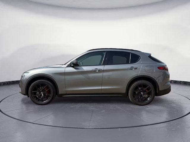 ALFA ROMEO Stelvio usata, con Airbag