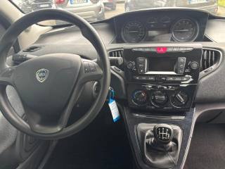 LANCIA Ypsilon usata, con Fendinebbia
