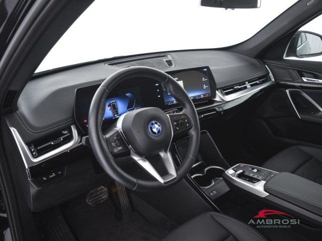 BMW iX1 usata 7