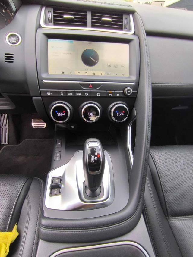 JAGUAR E-Pace usata, con Fendinebbia