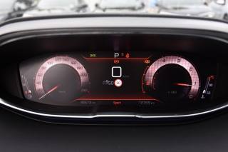 PEUGEOT 5008 usata, con Volante multifunzione