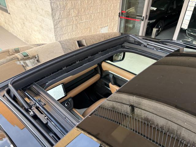 LAND ROVER Defender usata, con Chiusura centralizzata