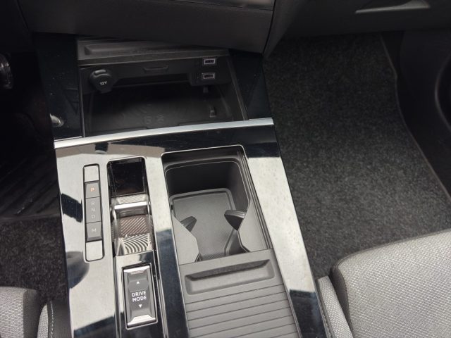 OPEL Astra usata, con Autoradio digitale