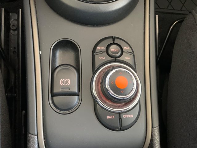MINI Countryman usata, con Fari LED