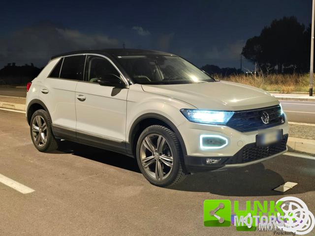 VOLKSWAGEN T-Roc usata 23