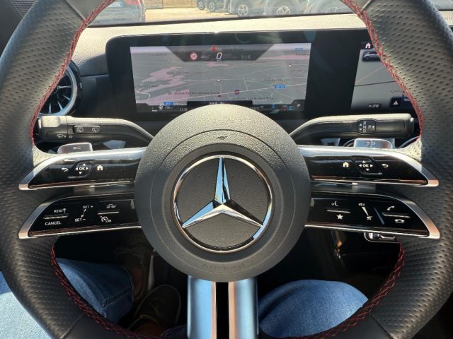 MERCEDES-BENZ A 200 usata, con Autoradio digitale