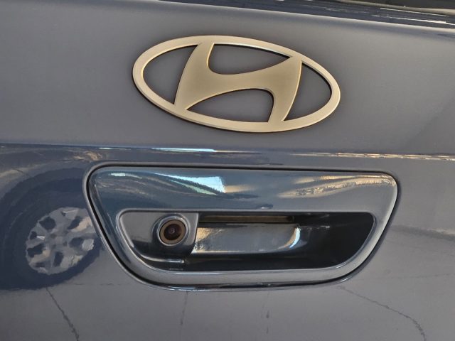 HYUNDAI i10 usata, con Touch screen