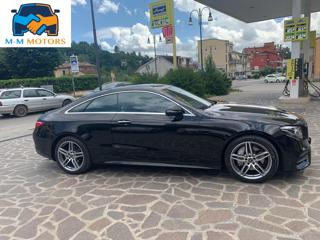 MERCEDES-BENZ E 220 usata, con Alzacristalli elettrici