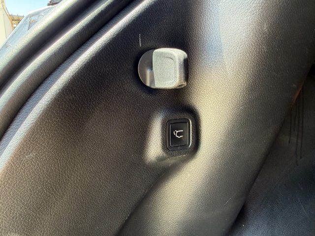 JEEP Compass usata, con Airbag testa