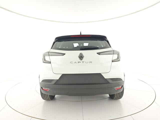 RENAULT Captur usata, con Autoradio