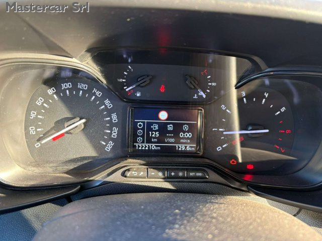 TOYOTA Proace City usata 13
