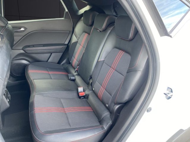 RENAULT Captur usata, con Volante in pelle