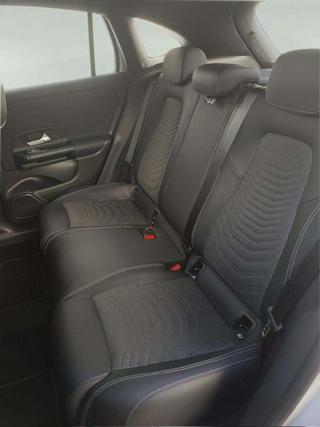 MERCEDES-BENZ GLA 180 usata, con Climatizzatore