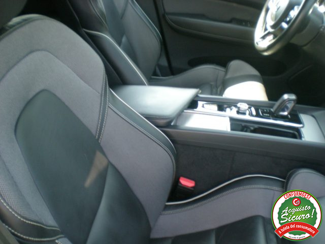 VOLVO XC60 usata, con Sensore di pioggia