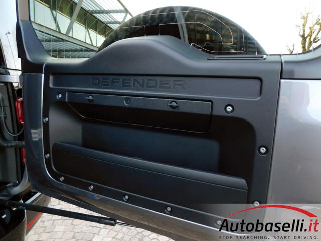 LAND ROVER Defender usata 73