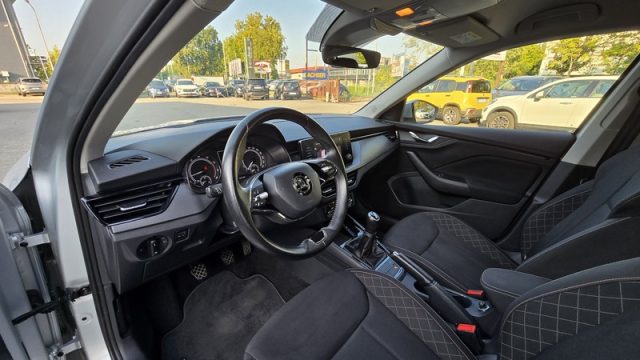 SKODA Kamiq usata, con Boardcomputer