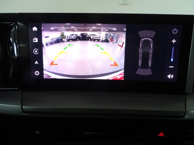 OPEL Frontera usata, con Autoradio digitale