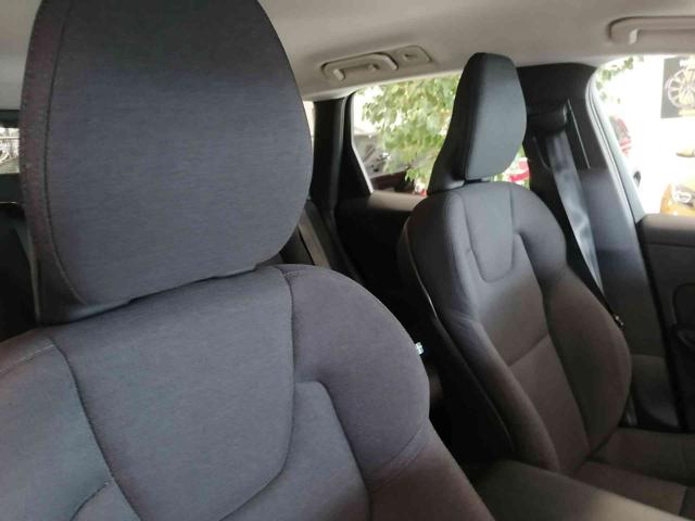 VOLVO XC60 usata, con Bluetooth