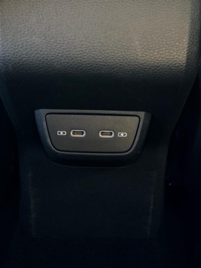 VOLKSWAGEN Taigo usata, con Sistema di chiamata d