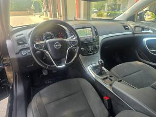 OPEL Insignia usata, con Park Distance Control