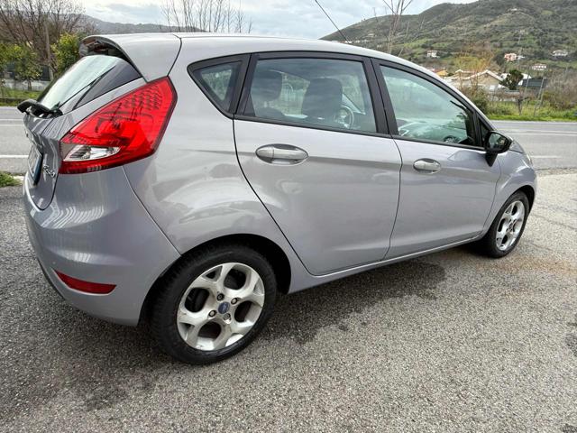 FORD Fiesta usata, con ESP