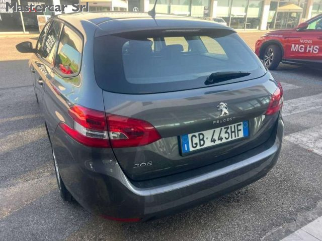 PEUGEOT 308 usata, con Alzacristalli elettrici