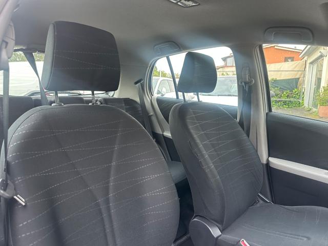 TOYOTA Yaris usata 20