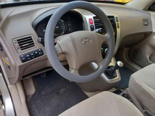 HYUNDAI Tucson usata 22