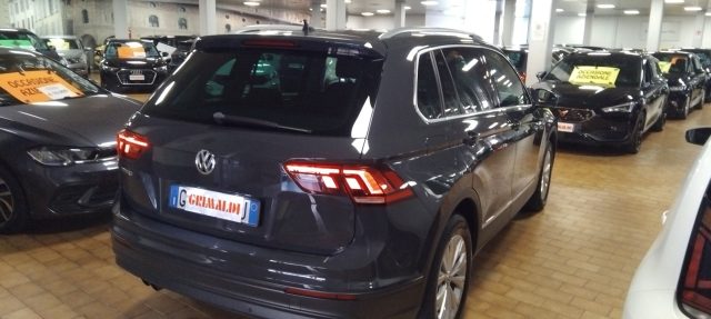 VOLKSWAGEN Tiguan usata, con Cerchi in lega